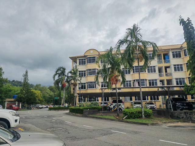 Bandar Sierra Apartment 1