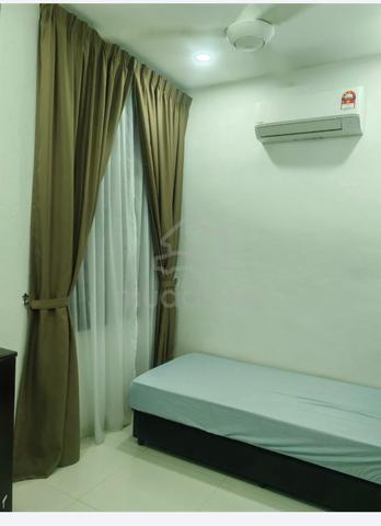 Small bedroom with furnished 1