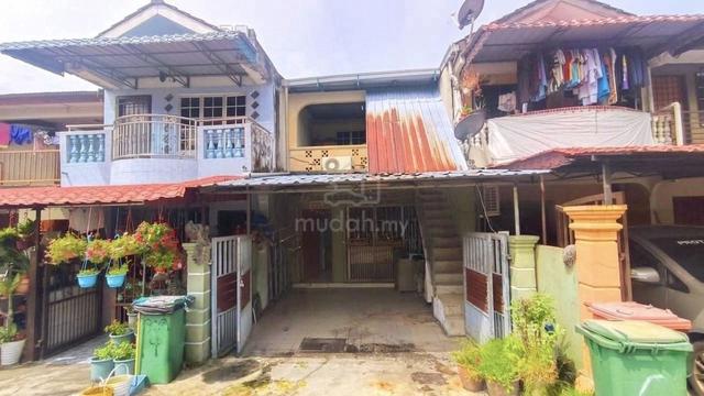 Best price Dan renovated unit pjs 2 petaling jaya 1