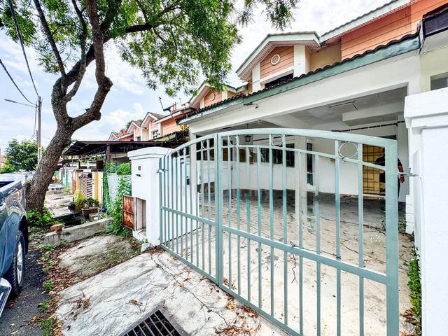 CHEAPEST! Double Storey Seroja Saujana Utama, Sungai Buloh 1