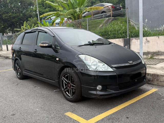 2004 Toyota WISH 1.8 TYPE S (A) - 1