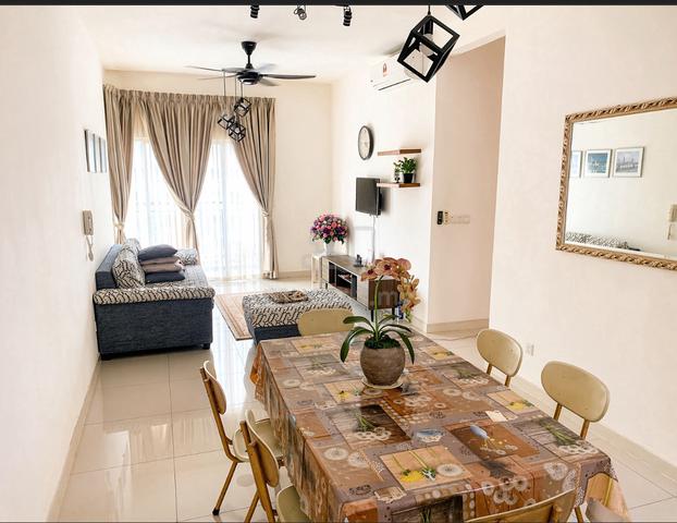 Savanna Executive Suite @ Southville City 1