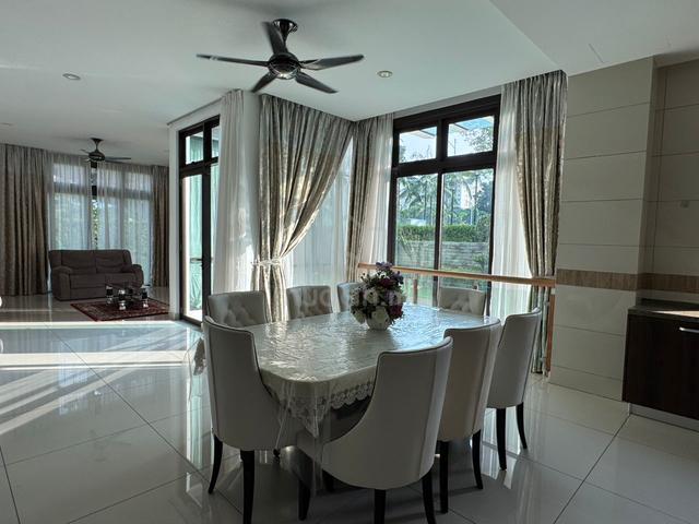 Putrjaya Fera Semi D 3-Storey 6r5b Cozy unit good condition ioi city 2