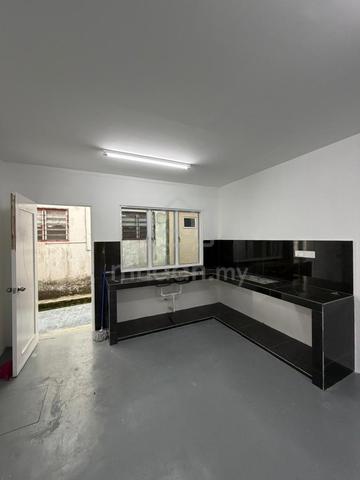 Seremban 2 / Mambau Single Storey Fully Extended Facing Open 3 Bedroom 1