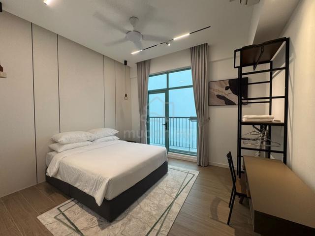 Bay Suites 1