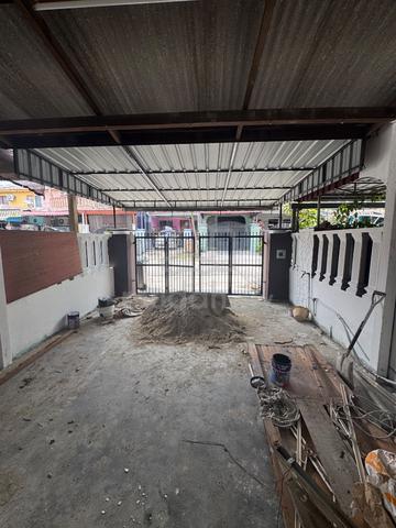 (Renovation on Progress) Taman Bukit Tiram 2 Tingkat Kos Sederhana 1