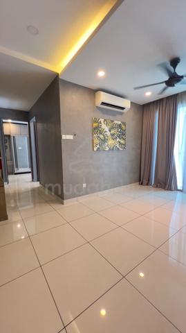 KL Traders Square Residences 1