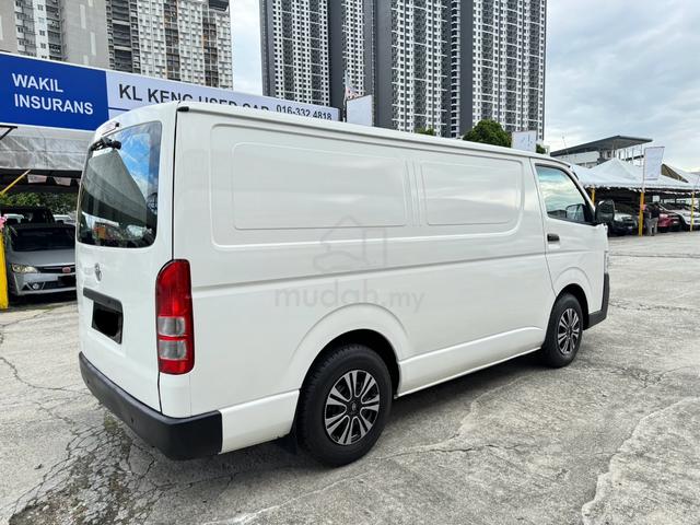 2010 Toyota HIACE 2.5 PANEL VAN (M) KONDISI CANTIK - 1