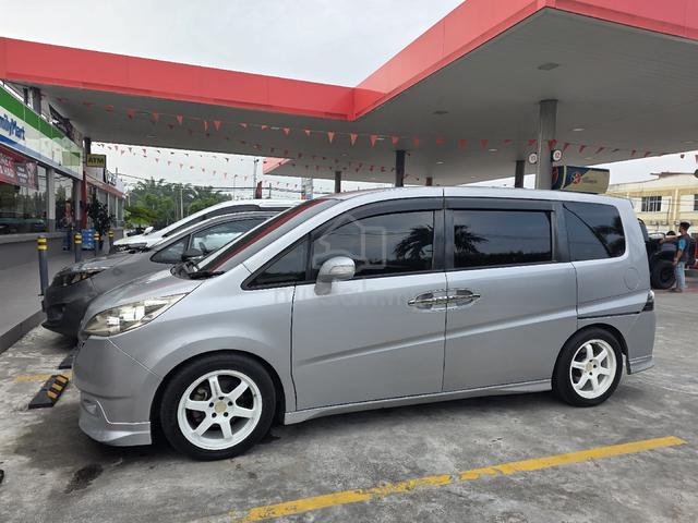 2006 Honda STEPWAGON 2.0 G AERO EDITION (A) - 3
