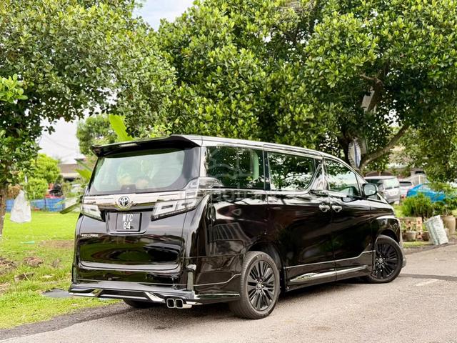 ON THE ROAD 2018 Toyota VELLFIRE 2.5 ZG (A) - 4