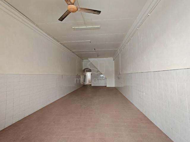 2 Storey Shoplot in Lebuh Tamil 1