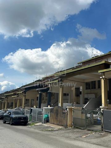 Freehold Duplex Townhouse cheras fully furnished Legenda Mas Cheras 1