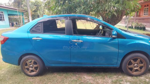 2016 Perodua BEZZA 1.3 PREMIUM X (M) - 4