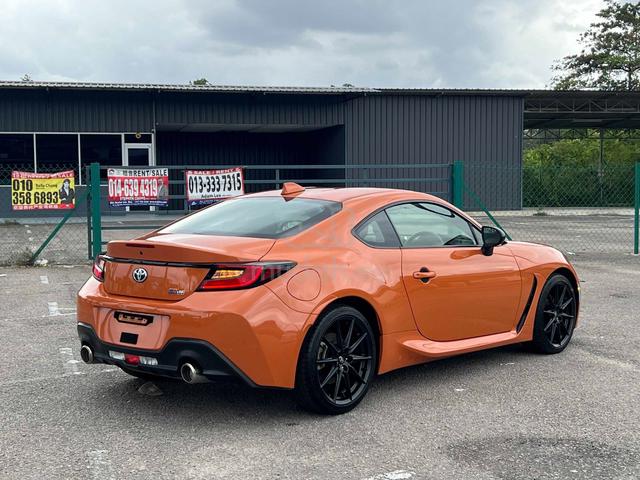 2023 Toyota GR86 2.4 RZ (M) Half Leather 31K KM - 3
