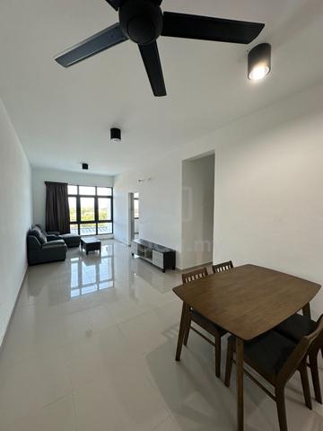 The Louvre @ Country Heights 1