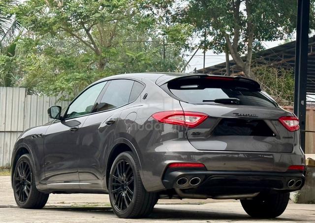 2018 maserati Levante S Gransport 3.0 - 2
