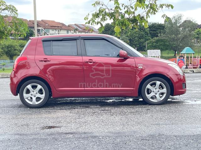 Suzuki SWIFT 1.5 AUTO 1 LADY OWNER TIP-TOP COND - 4