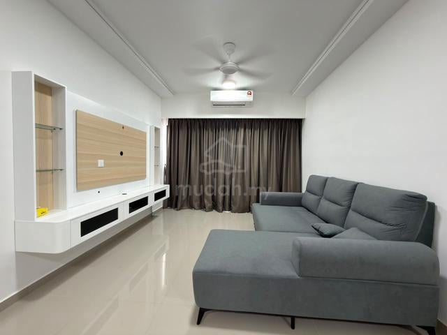 Admiral Residences 1