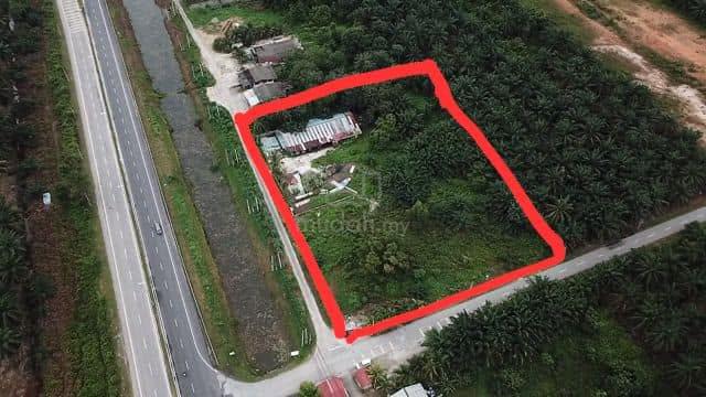 Depan Scientex Bestari Jaya, Kg Setia Jaya Sesuai Parking Lori 1