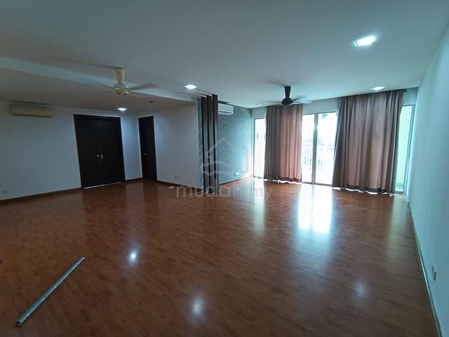 Riana Green East 1
