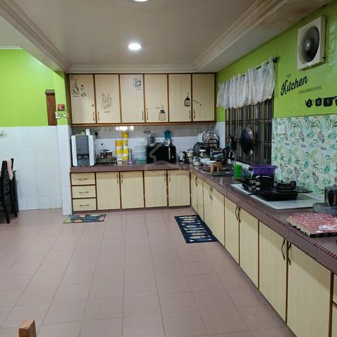 For Sale. Corner 2 Storey Semi-Detached House. Balakong, Selangor 1