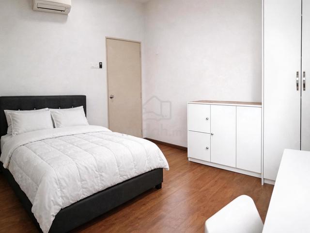 Cozy Bedroom For Rent at Puchong Jaya Included Water & Elect 1