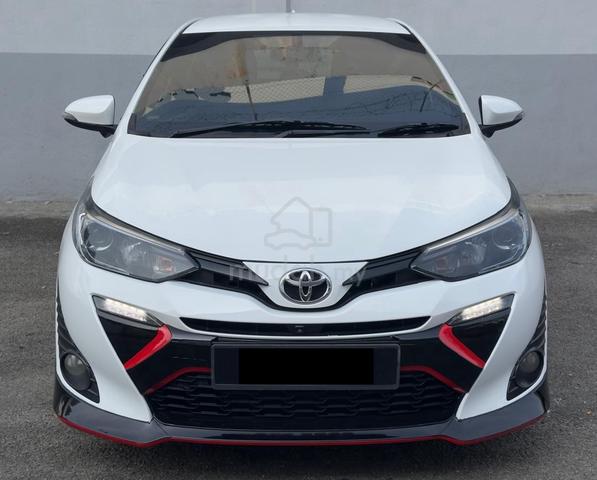 Toyota YARIS 1.5 E (A) - 3