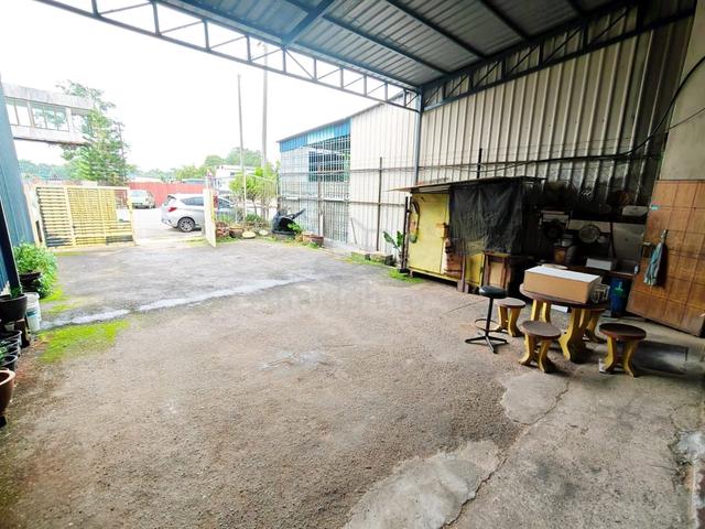 Mount Austin 1.5 Storey Terrance Factory For Sale 1