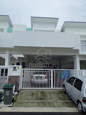 Double storey terrace Adira 1, Ara Sendayan 1