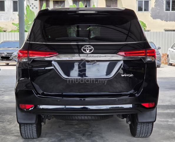 Toyota FORTUNER 2.4 VRZ 4x2✅360CAM✅FUL SERVICE TYT - 3