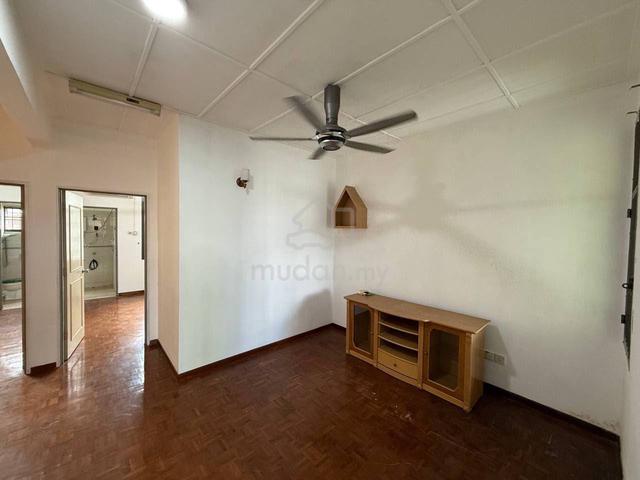 Jalan lmpian emas xx ,skudai double storey for sale 1