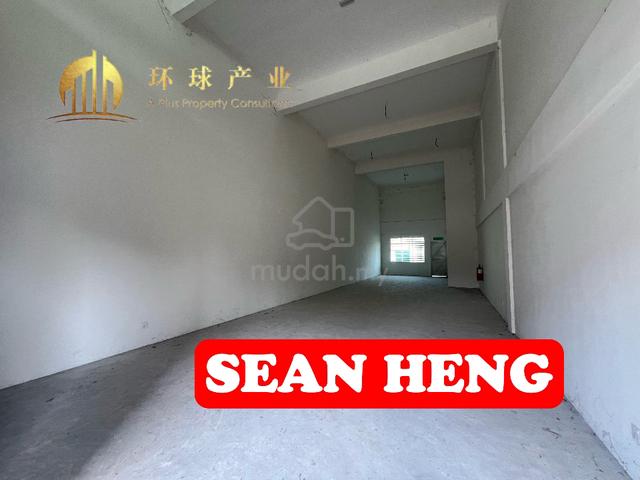 Hijauan Hills Shoplot l Ground Floor For Rent l Suitable for Store 1