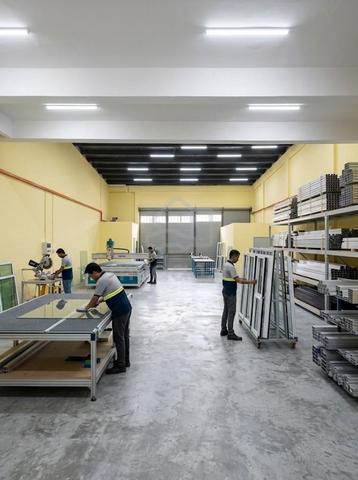 1.5-Sty Endlot Factory Warehouse@ Taman Perindustrian Kinrara, Puchong 1