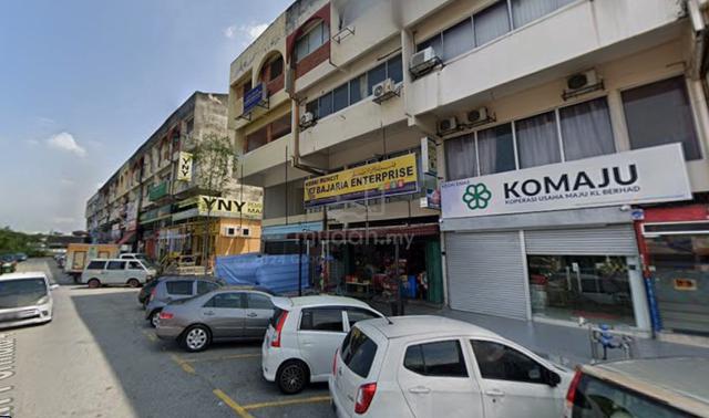 Taman permata renovated office with aircond partly furnished 1