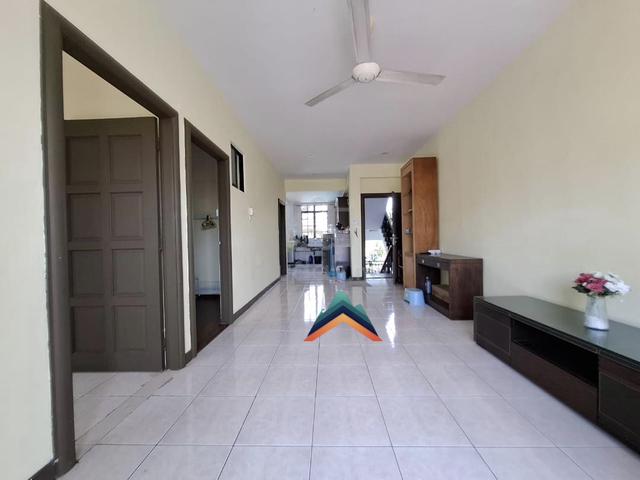 Hing's Apartment 1