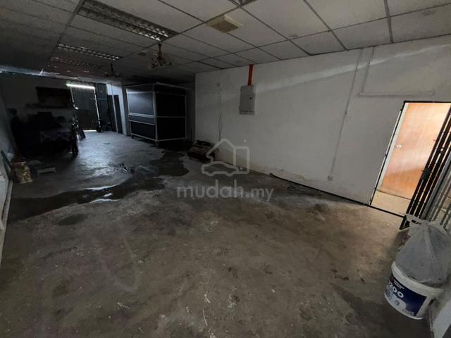 TAMAN MERAK JAYA @ SIMPANG AMPAT 2-STOREY SHOPLOT For SALE 1
