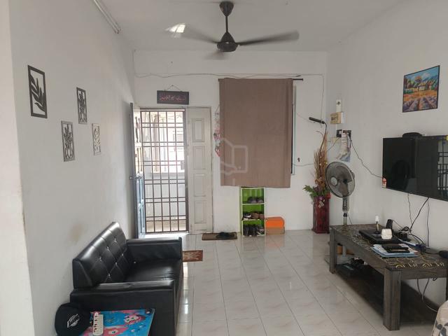 Bilik Sewa Flat Warisan 1