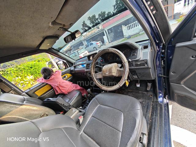 1995 Mitsubishi PAJERO 2.5 L049 (M) - 2