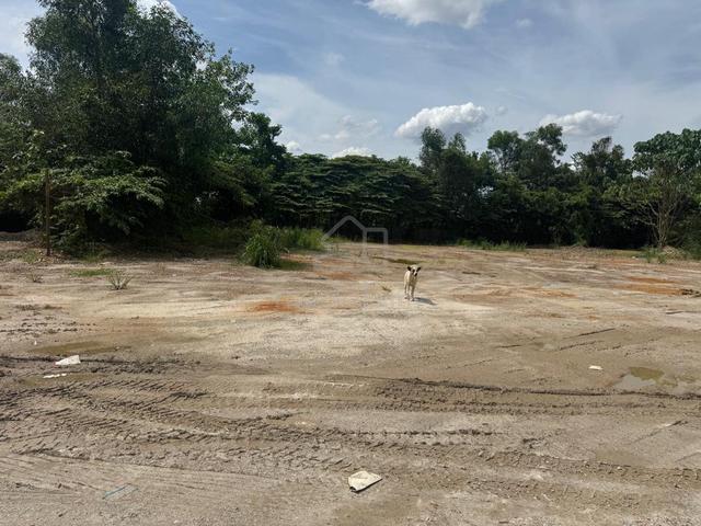 Taman Bukit Serdang, Seri Kembangan 4 Acres Land for Rent 1