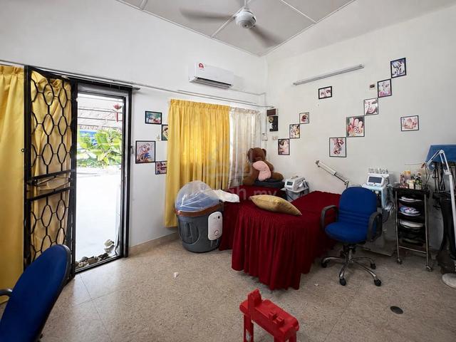 Sri Tebrau Single Storey Semi-D House 1