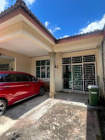 Rumah Elok ‼️ Taman Desa Bayan Mas, Kayu Hitam 1
