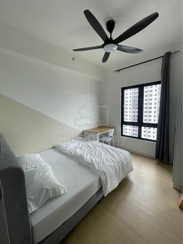 (Room Rental) M Luna Kepong near Kiara Bay & Metropolitan Lake, MRR2 1