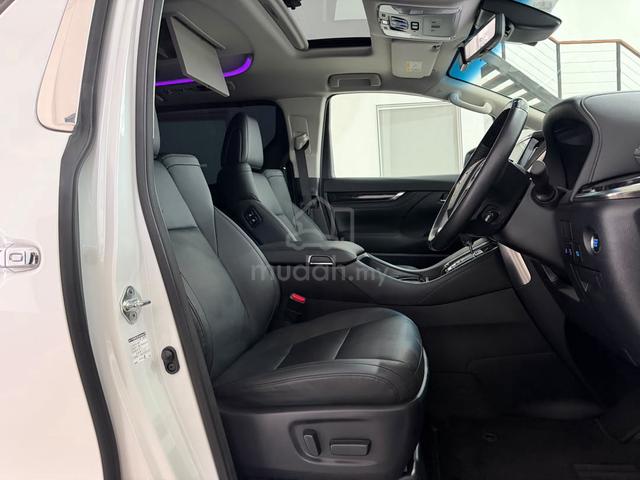 2023 Toyota alphard sc & Toyota 5 Years Warranty - 5