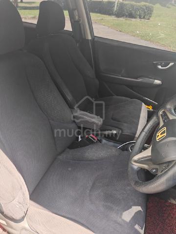 2012 Honda JAZZ 1.3 (HYBRID) FACELIFT (A) - 5