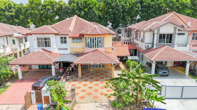 CHEAPEST ‼️Double Storey Semi D Jalan Plumbum Seksyen 7 Shah Alam 1