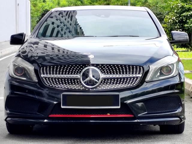 AMG Sport 208-HorsePWR 2014 Mercedes Benz A250 2.0 - 3