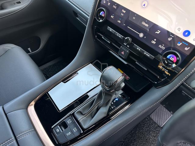 2025 Toyota ALPHARD 2.5 Z (A) - 4