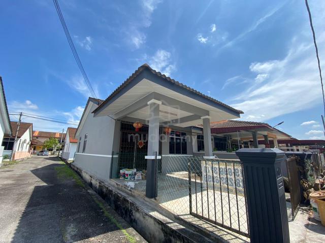 Below Value RM 60K Single Storey For Sale Taman Angkasa Nuri, Durian 1