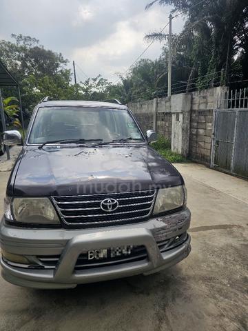 2003 Toyota UNSER 1.8 LGX (A) - 4