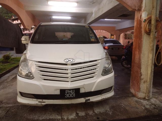 2010 Hyundai GRAND STAREX 2.5 ROYALE (A) - 4
